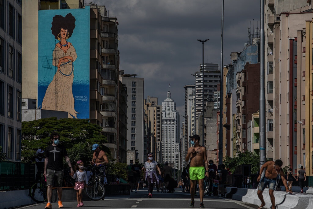 foto arte mural 8 arte urbana; são paulo; grafite; muralistas; questões sociais e raciais