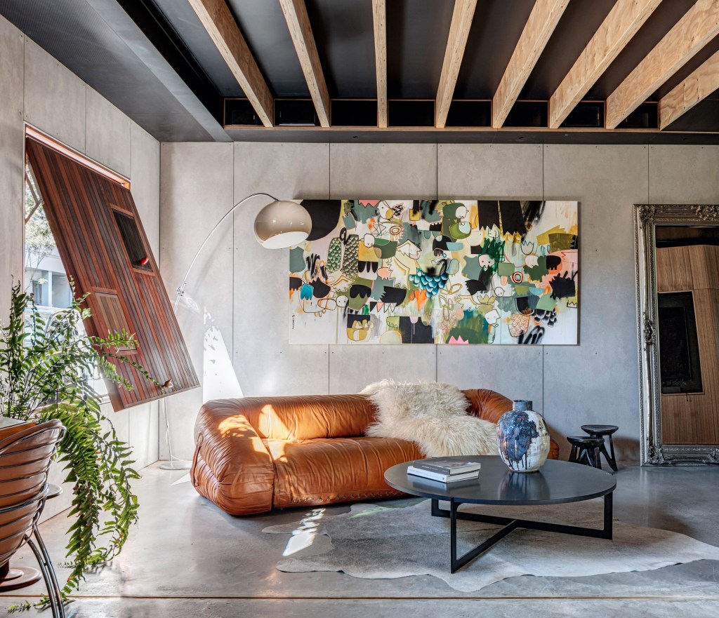 welcome-to-the-jungle-house-c-plus-c-architects-workshop-sustainable-residential_dezeen_2364_col_12-2048×1763 Welcome to the jungle house