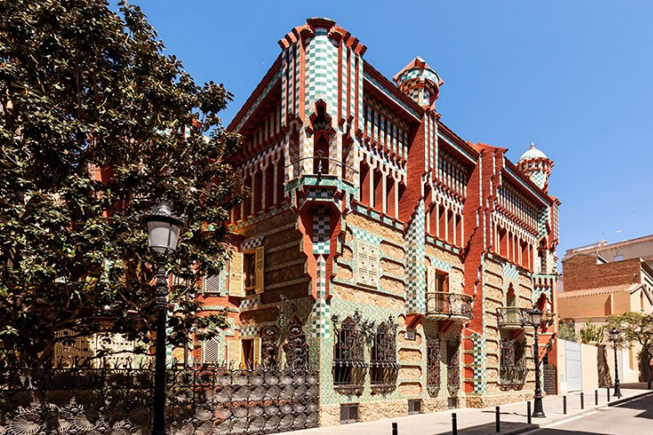 casa vicens gaudi barcelona abre para hospedagem airbnb