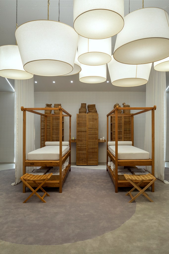 sala-de-banho-aldeira-leo-romano-casacor-goias-2021-edgard-cesar Sala de Banho Aldeia Leo Romano CASACOR Goiás banheiro espelho spa design