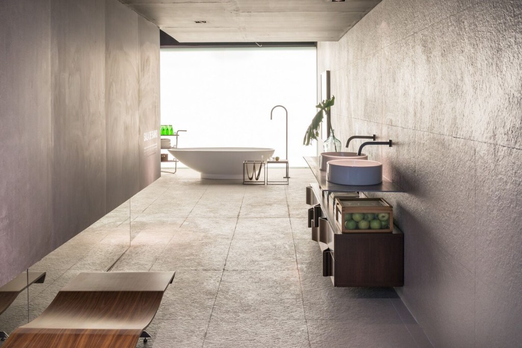 14585 – A A Sala de Banho de Priscila Magno Neves Gabriel, do Studio Pippa para a CASACOR Brasília 2017 foi premiada na categoria Banheiro Mostra no 24º Prêmio Deca.