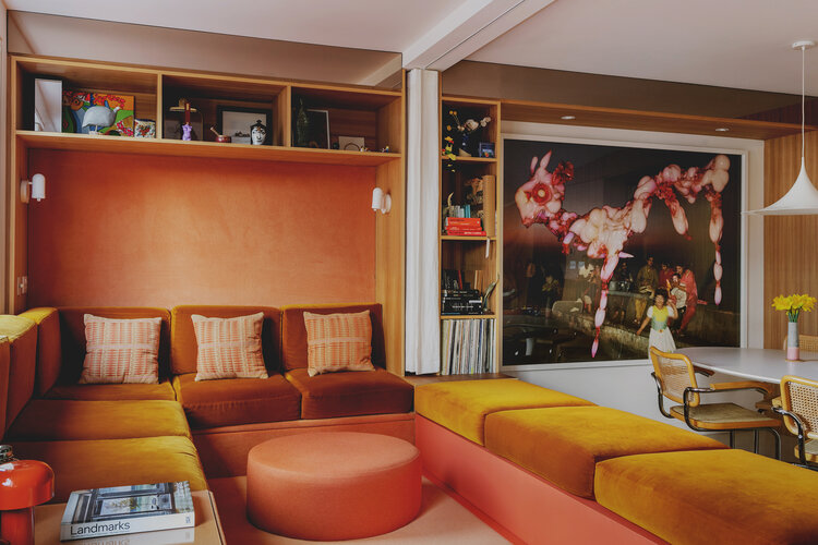 MariellLindHansen-6528-EDIT Casa germinada em Londres aposta em decoração dos anos 1970
