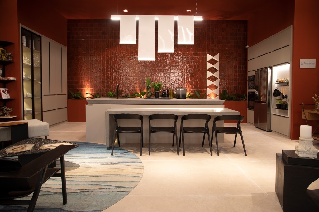 SL-CINCEL-GREY-e-DK-SOKE-@marcelodinizarquitetos-@henrique_padilha-@pedraunica-10 A, Dorê Gourmet L' espace AD, por Marcelo Diniz e Mateus Finzetto