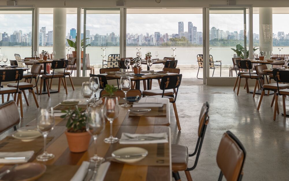 b728a96f-5430-4e2a-9e6c-dca5718dc8cc O restaurante Vista Ibirapuera surpreende com o visual e gastronomia