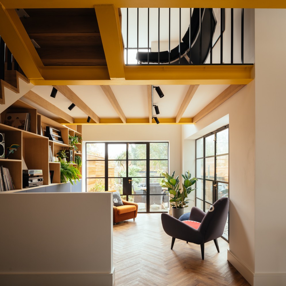 07-Preston-JimStephenson-13-WebRes-994×994 Casa inglesa estilo industrial