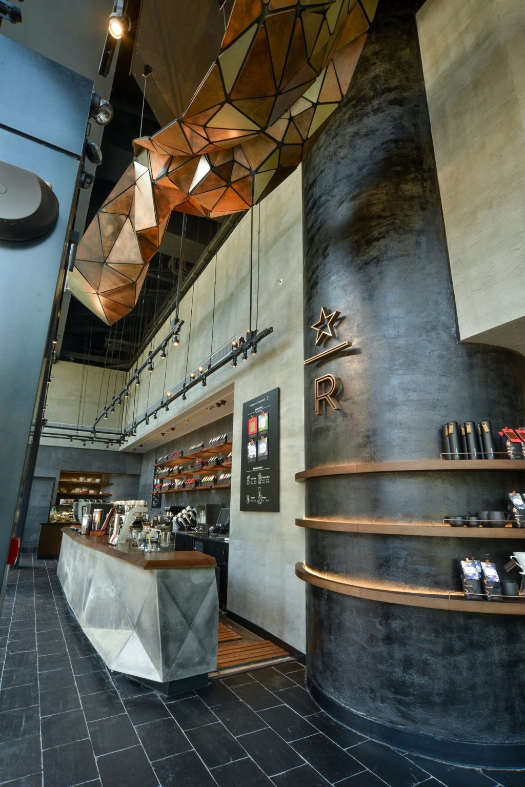 15443220_10154875798724706_640304237528849459_o Starbucks em Hong Kong
