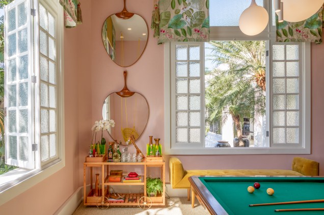 Sala de Bilhas - Cristina Macarenhas e Marina Macarenhas (CASACOR Rio de Janeiro 2019) Sala de Bilhas - Cristina Macarenhas e Marina Macarenhas (CASACOR Rio de Janeiro 2019)