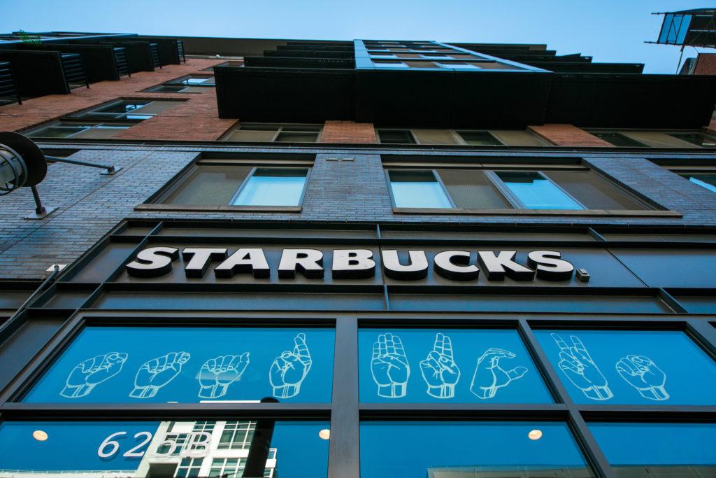 DC_Signing_Store_6-1024×683 Starbucks em Washington