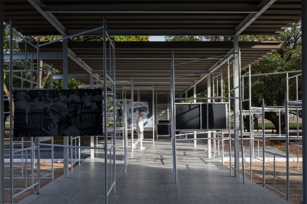 galeria-dos-herois-invisiveis-plus-casa-cor-brasilia-plus-sainz-arquitetura-4 Sainz Arquitetura - Galeria Dos Heróis Invisíveis BRB. Projeto da CASACOR Brasília 2021.