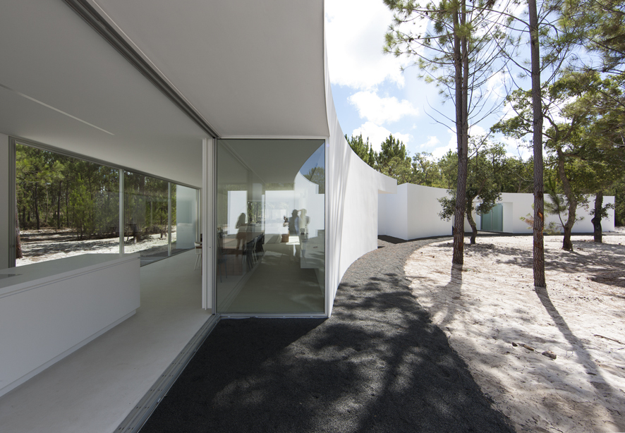 JR_-_COSTA_ALENTEJANA_010-Juan Rodrigues Casa assinada por Aires Mateus em Portugal