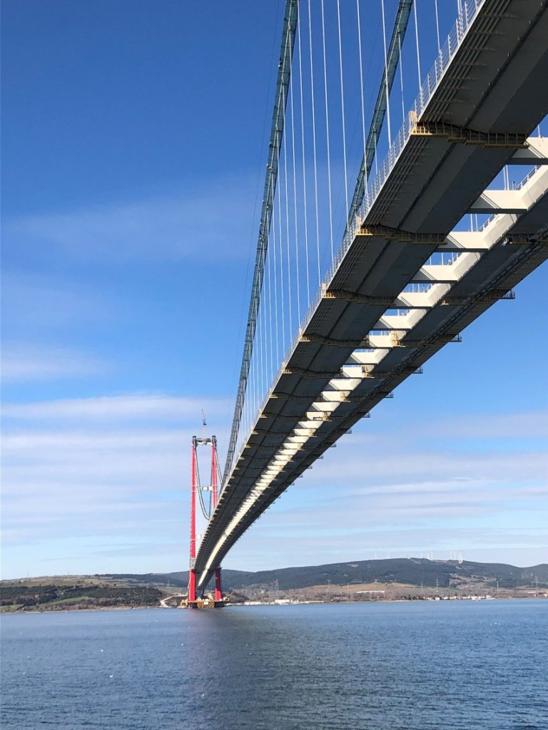 Ponte Çanakkale 1915; maior ponte suspensa do mundo; turquia; arquitetura