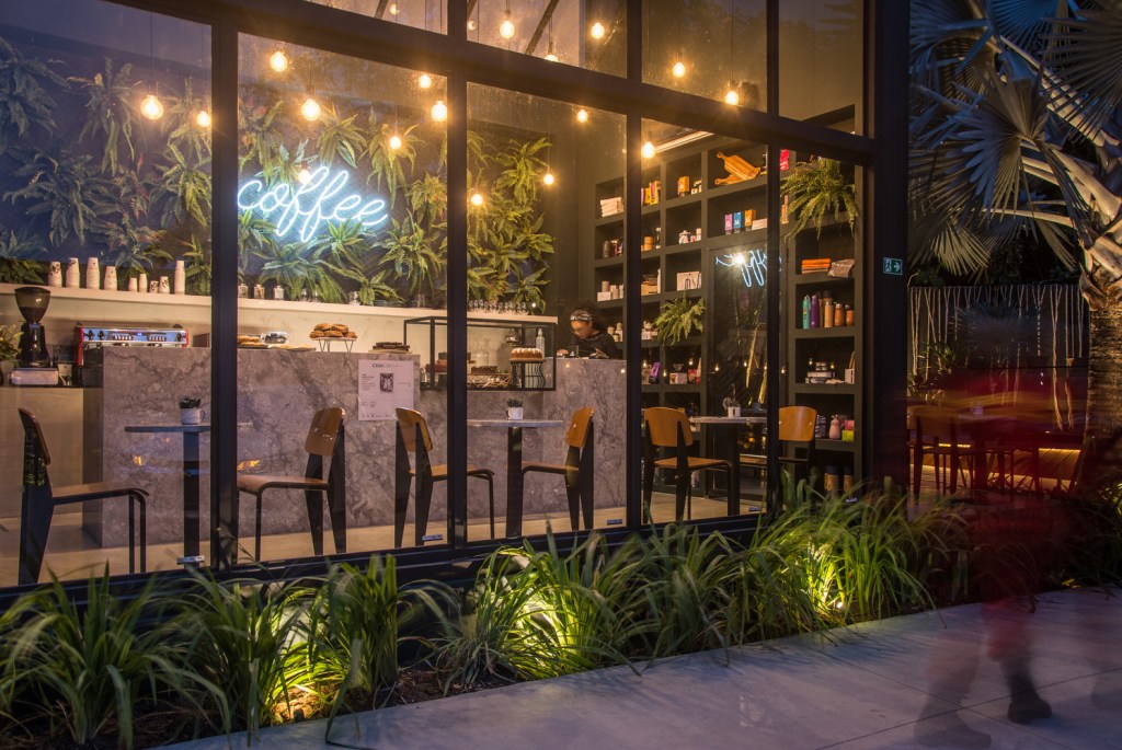 CoffeeTown- TRPC Arquitetos- CASACOR Bahia CoffeeTown assinada pela TRPC Arquitetos para a CASACOR Bahia 2019