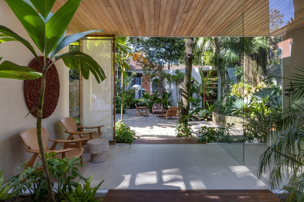 SPA DECA, por Diego Raposo e Manuela Simas. Ambiente da CASACOR Rio de Janeiro 2022. SPA DECA, por Diego Raposo e Manuela Simas. Ambiente da CASACOR Rio de Janeiro 2022.
