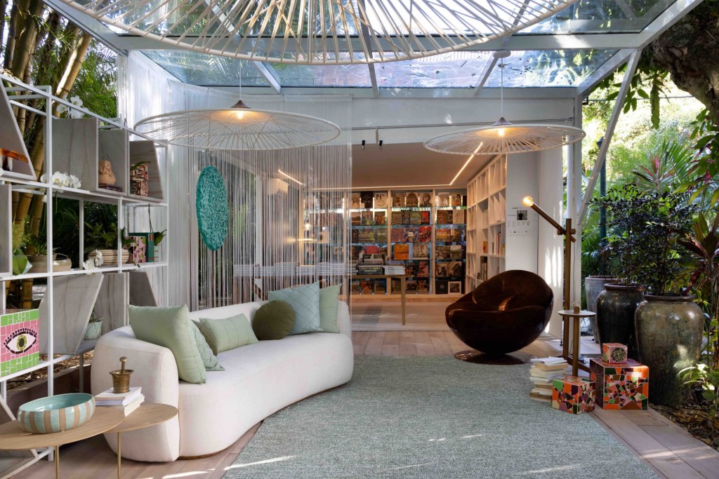 Livraria, por Victor Niskier- Ambiente da CASACOR Rio 2022 Livraria, por Victor Niskier- Ambiente da CASACOR Rio 2022