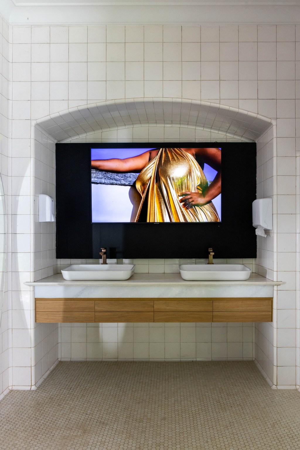 BamˈBo͞o Bar, por Gisele Taranto Arquitetura. BamˈBo͞o Bar, por Gisele Taranto Arquitetura. Ambiente da CASACOR Rio de Janeiro 2022.