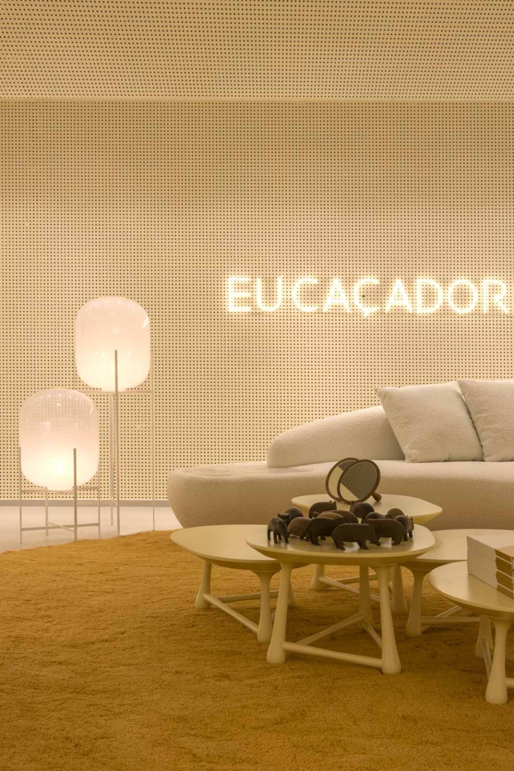 Clube Deca, por Leo Romano. Ambiente da CASACOR Goiás 2022.. Clube Deca, por Leo Romano. Ambiente da CASACOR Goiás 2022..