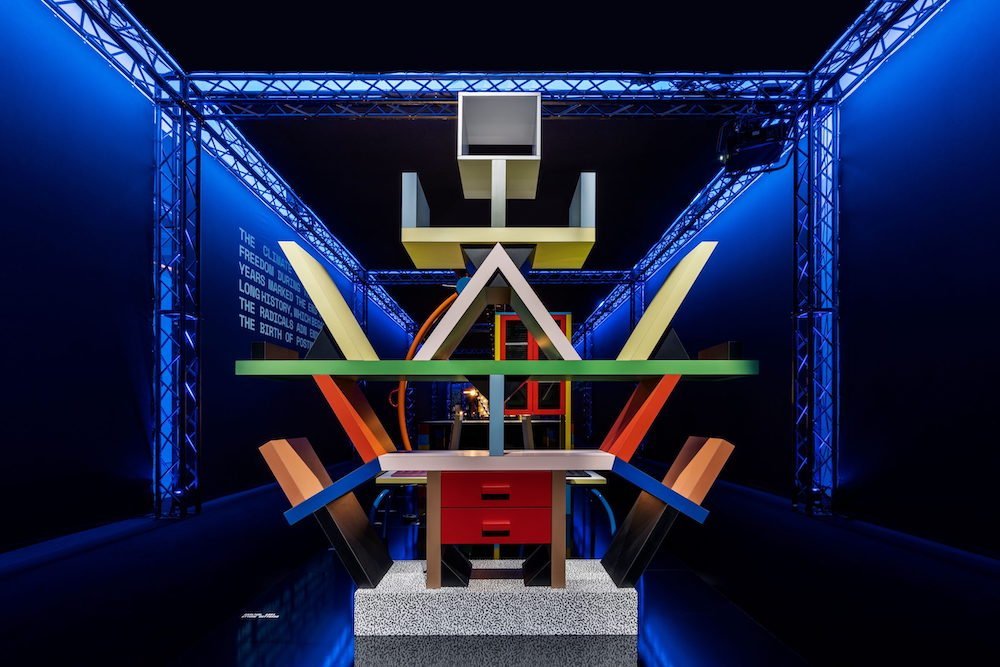 Memphis-Again-exhibition-@-La-Triennale-di-Milano-2022-Photo-by-Delfino-Sisto-Legnani-and-Alessandro-Saletta-DSL-Studio. Memphis Again- La Triennale - Milan Design Week 2022