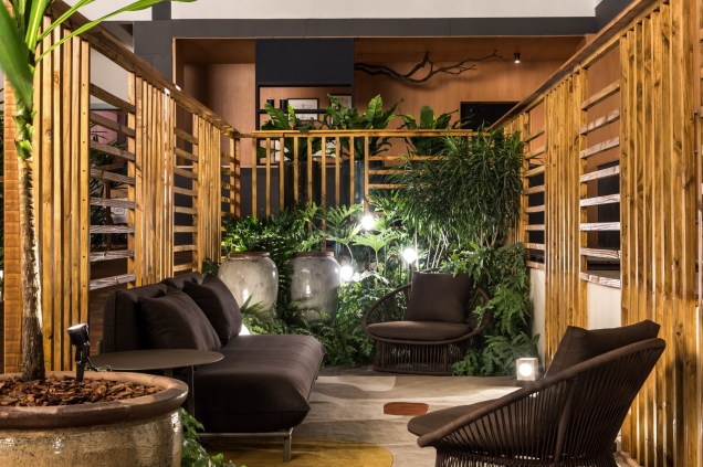 Garden Lounge, por July Franchesca- CASACOR Paraná 2022 | Garden Lounge, por July Franchesca- CASACOR Paraná 2022 |
