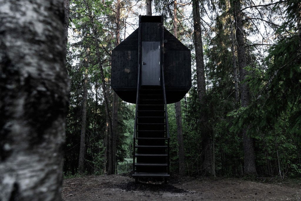5Koja- casa na árvore Polestar projeta casa na árvore sustentável e com design futurista