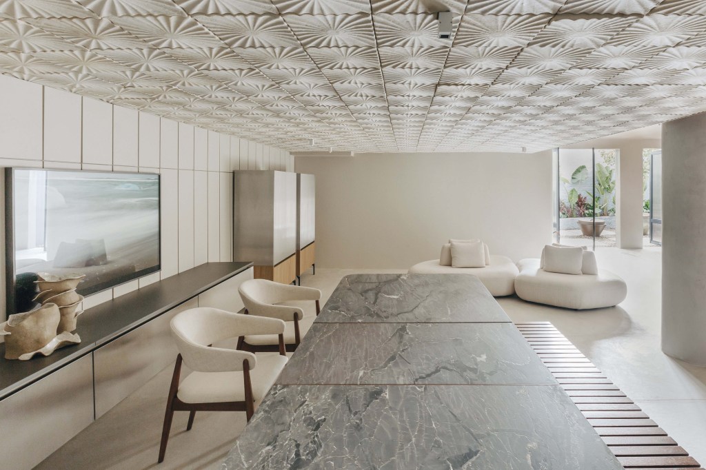 Clube de Gourmets Evviva, por Studio Architetonika Nomad. Ambiente da CASACOR Paraná 2022. Clube de Gourmets Evviva, por Studio Architetonika Nomad. Ambiente da CASACOR Paraná 2022.