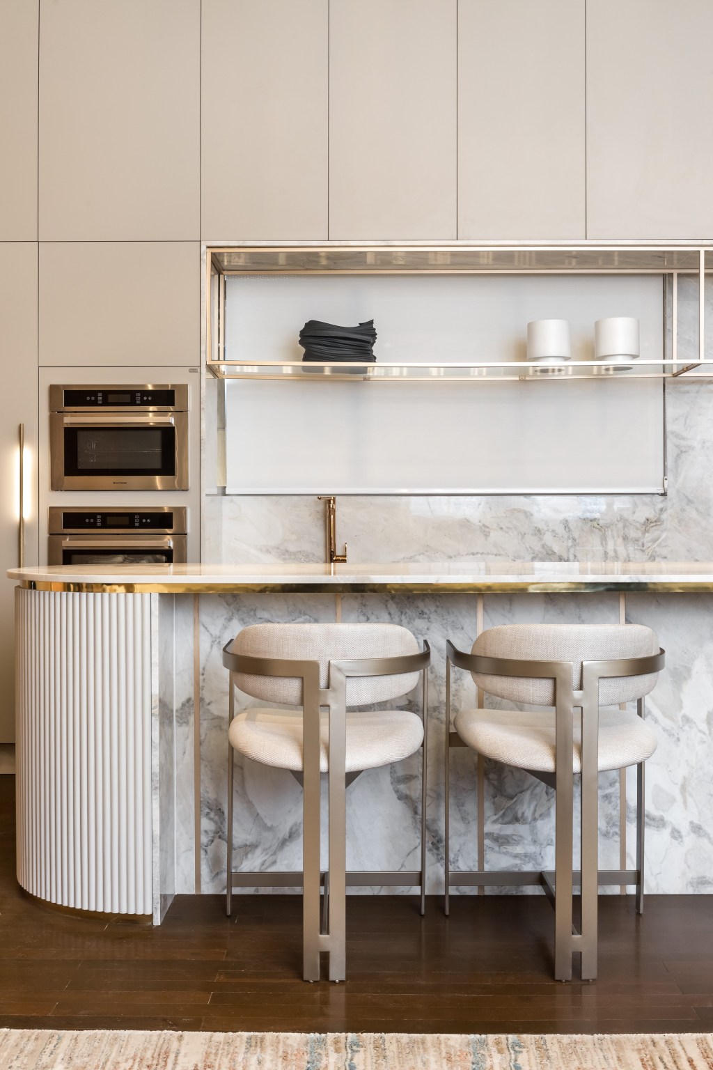 griff arquitetura – nova vertical Griff Arquitetura. Manhatan Loft - CASACOR Paraná 2022 |