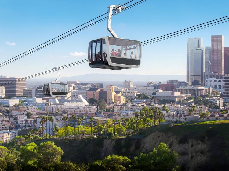 As gôndolas futuristas nas encostas de Los Angeles, nos EUA As gôndolas futuristas nas encostas de Los Angeles, nos EUA