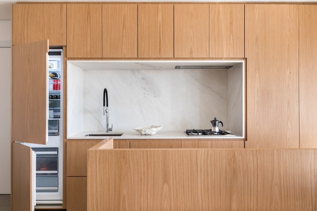 Vencedor da Cozinha Residencial, a "Cozinha Cosmopolita", de Giuliano Marchiorato. Vencedor da Cozinha Residencial, a "Cozinha Cosmopolita", de Giuliano Marchiorato.
