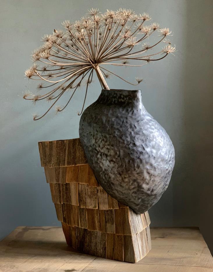 01Press_2022-10-26__PressRelease_Theme+Take+Care_Maison&Objet+Paris+-+Jan2023__EN Vaso de cerâmica assinado por Studio Natura Ceramica /