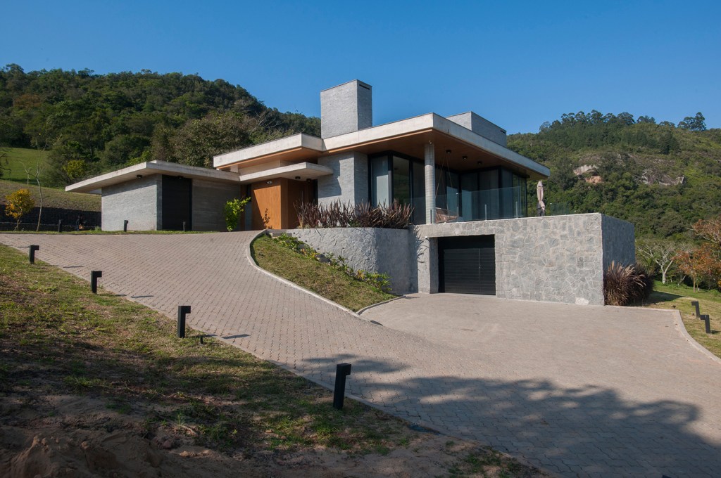 Casa de campo do escritório Heck Arquitetura, que faz parte do elenco CASACOR Rio Grande do Sul 2022