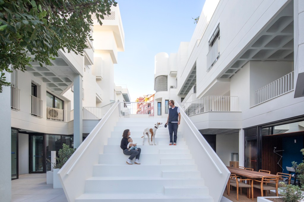 project-gomila-mvrdv-plus-gras-reynes-arquitectos_4 Projeto Gomila, Espanha, sustentabilidade, edifícios coloridos