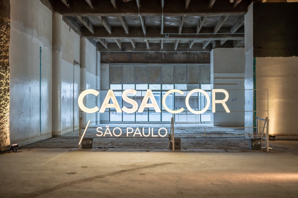 Logo da CASACOR São Paulo 2023 no Conjunto Nacional.