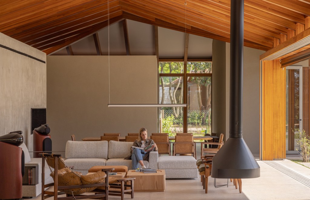 MATTOS-12 Residência Haras Larissa III - casa de campo em L assinada por Gui Mattos Arquitetura