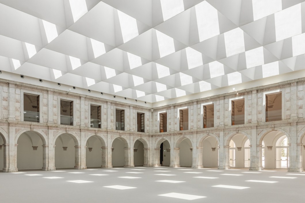 Convento do Beato Event Center, por RISCO, em Portugal. Projeto vencedor na categoria Melhor uso de produtos. Convento do Beato Event Center, por RISCO, em Portugal. Projeto vencedor na categoria Melhor uso de produtos.