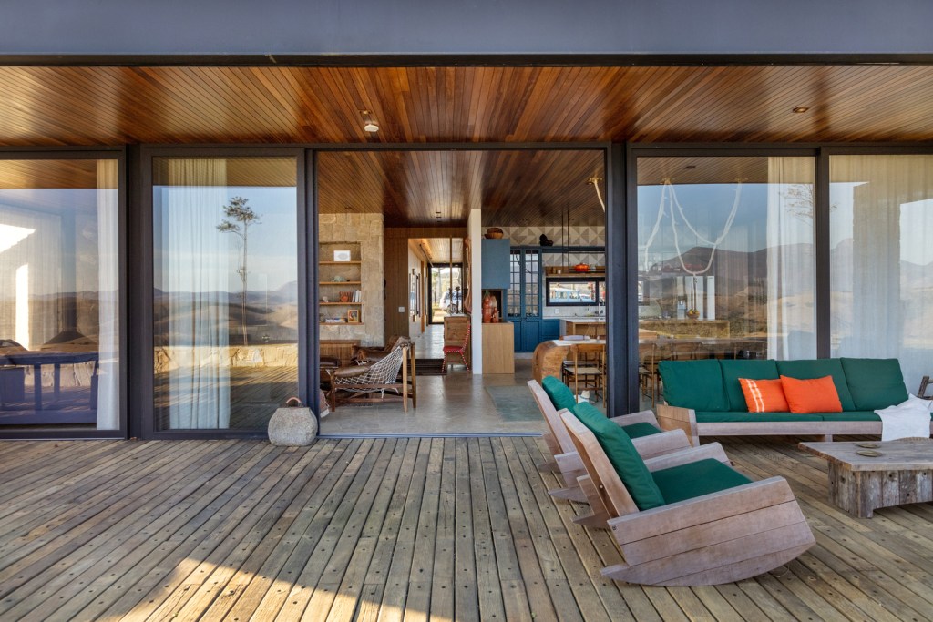 220818 CASA MEMBECA-021 Rancho na Montanha, projeto de Hana Lerner no interior do Rio de Janeiro para Bruno Gagliasso e Giovanna Ewbank.