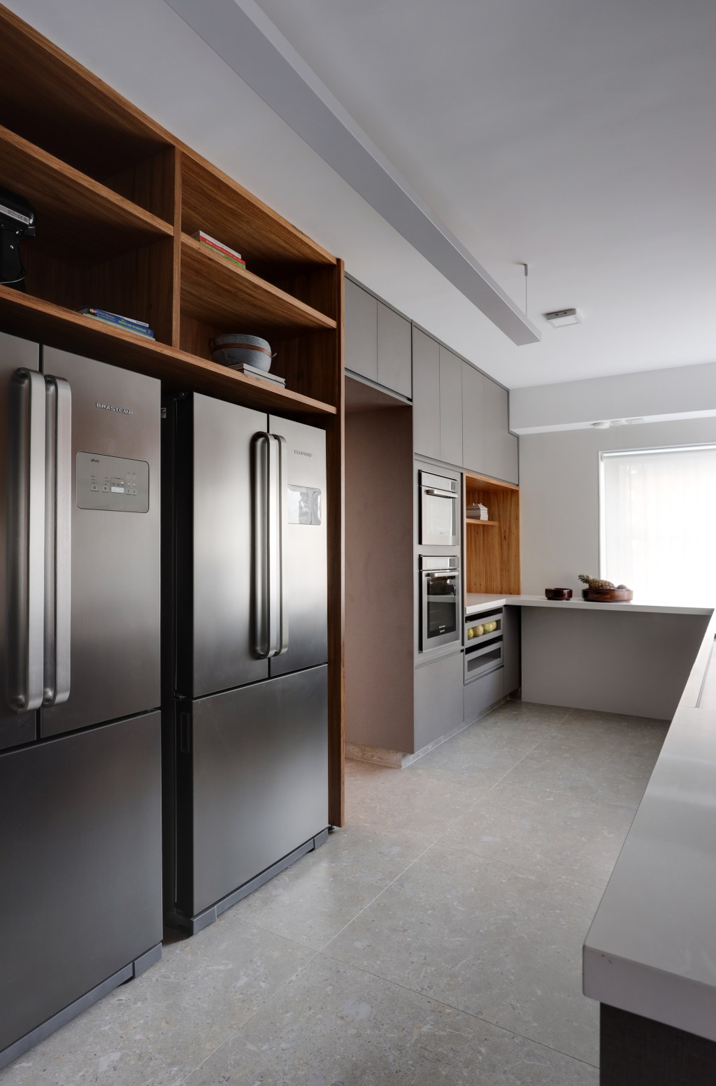758a2122 apartamento São Paulo assinado por Daniela Berland Cianciaruso