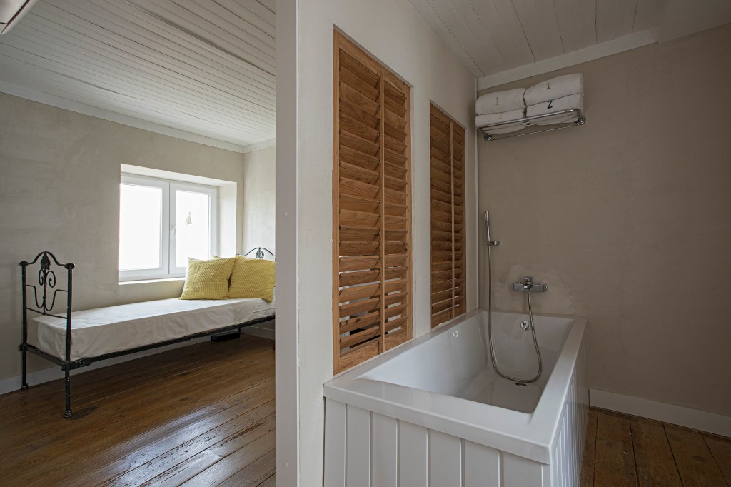 _MG_1498 Em Portugal, casa restaurada apresenta novo décor com peças de brechós - assinado por Maurício Nóbrega