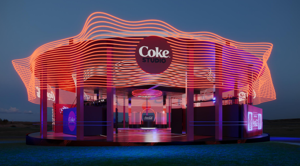 Coca-cola aposta em estrutura multissensorial para o Lollapalooza Brasil 2023