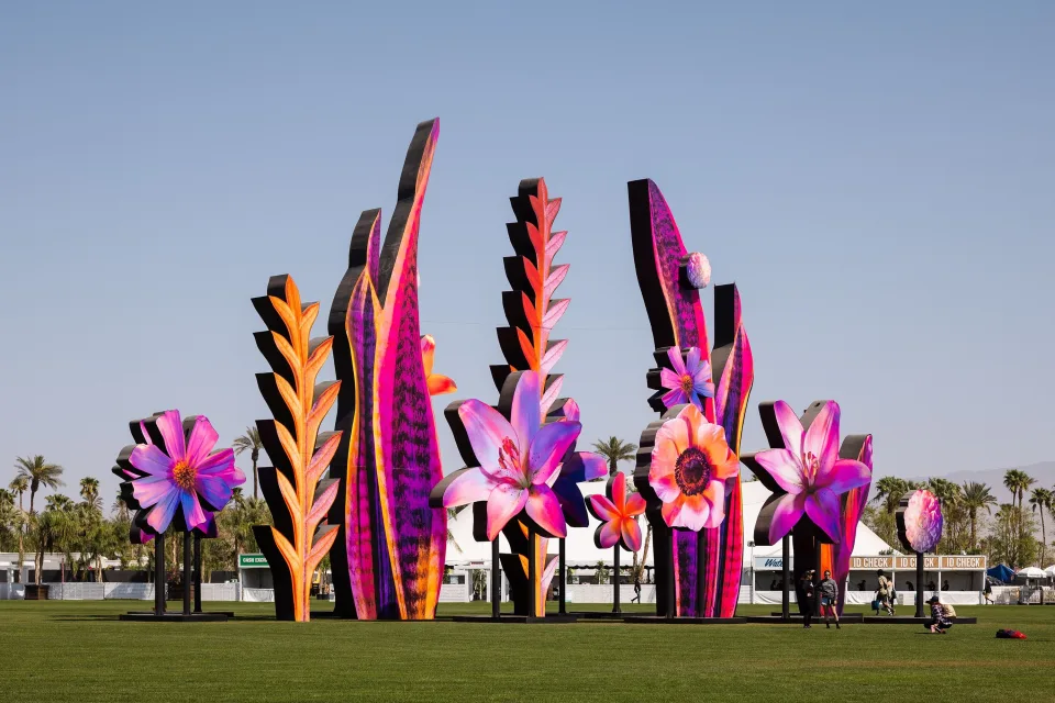 Eden, por Maggie West Eden, por Maggie West Coachella 2023