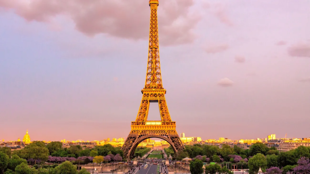 3º) Torre Eiffel - França 3º) Torre Eiffel - França