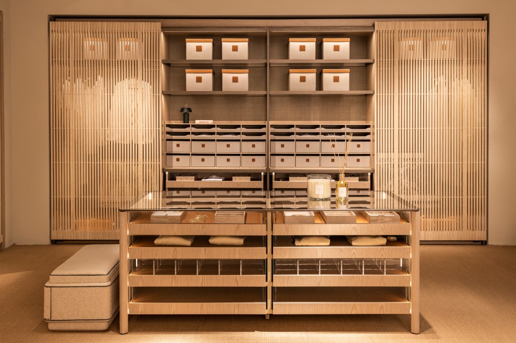TIMELESS CLOSET (2) Closet Ornare ICFF Nova York