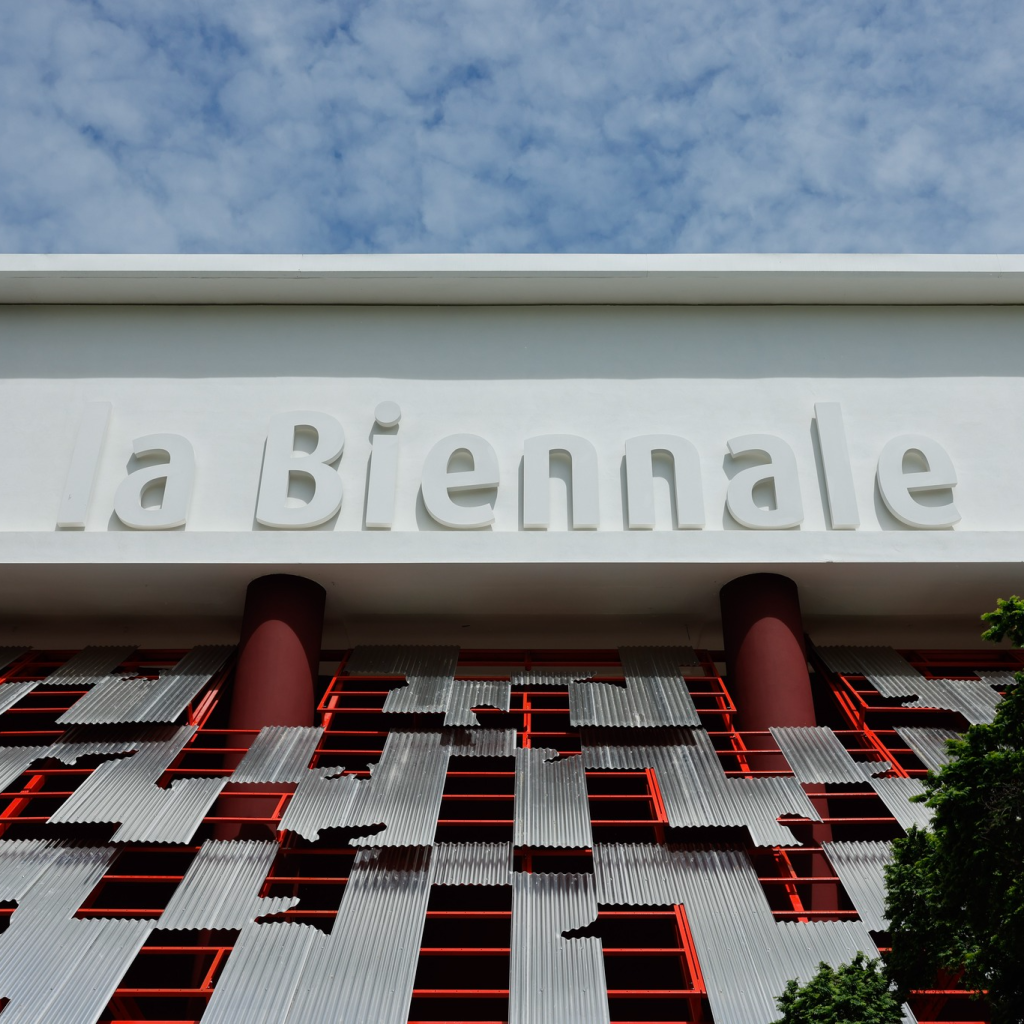 Bienal de Veneza 2023 coloca a África como centro das exposições