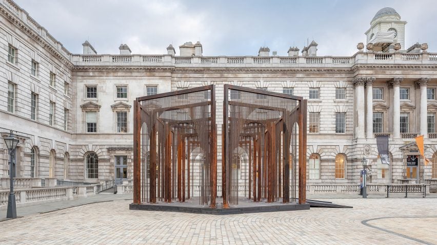 london-design-biennale-2023_dezeen_2364_col_5-852×479 Openwork (Turquia), por Melek Zeynep Bulut