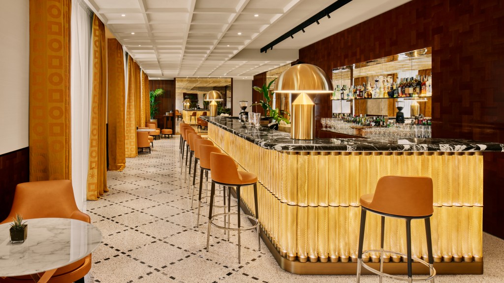BULGARI-BAR–2- Por dentro do novo luxuoso Bulgari Hotel em Roma, Itália