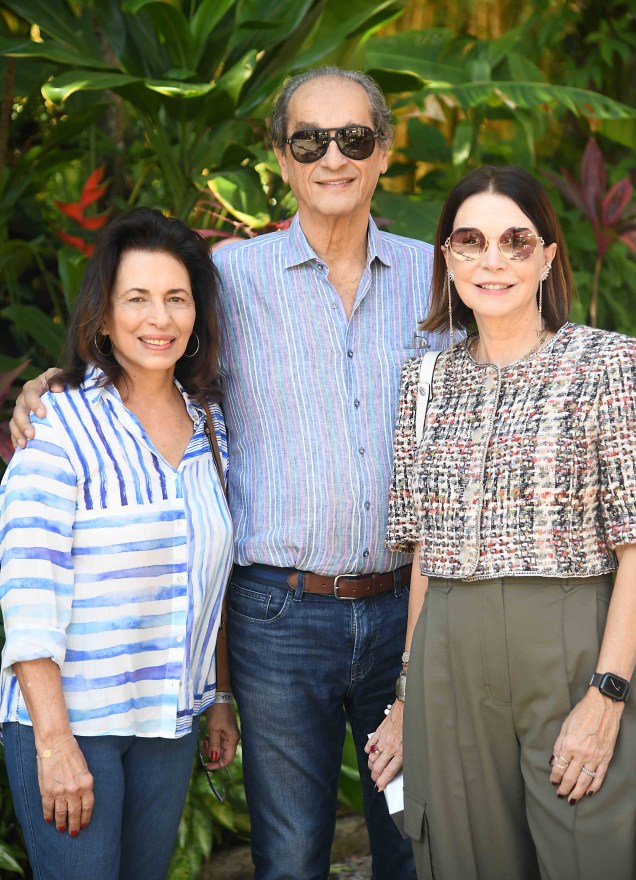 Ana Indio da Costa, Indio da Costa e Patricia Mayer. Ana Indio da Costa, Indio da Costa e Patricia Mayer.