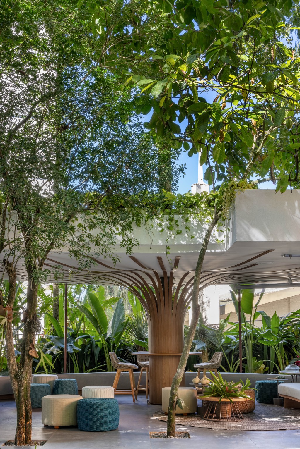 ana-cano-vivian-reimers-lounge-das-boas-vindas-casacor-rio-de-janeiro-2023-credito-andre-nazareth (5) Ana Cano e Vivian Reimers - Lounge das boas-vindas. Projeto da CASACOR Rio de Janeiro 2023.