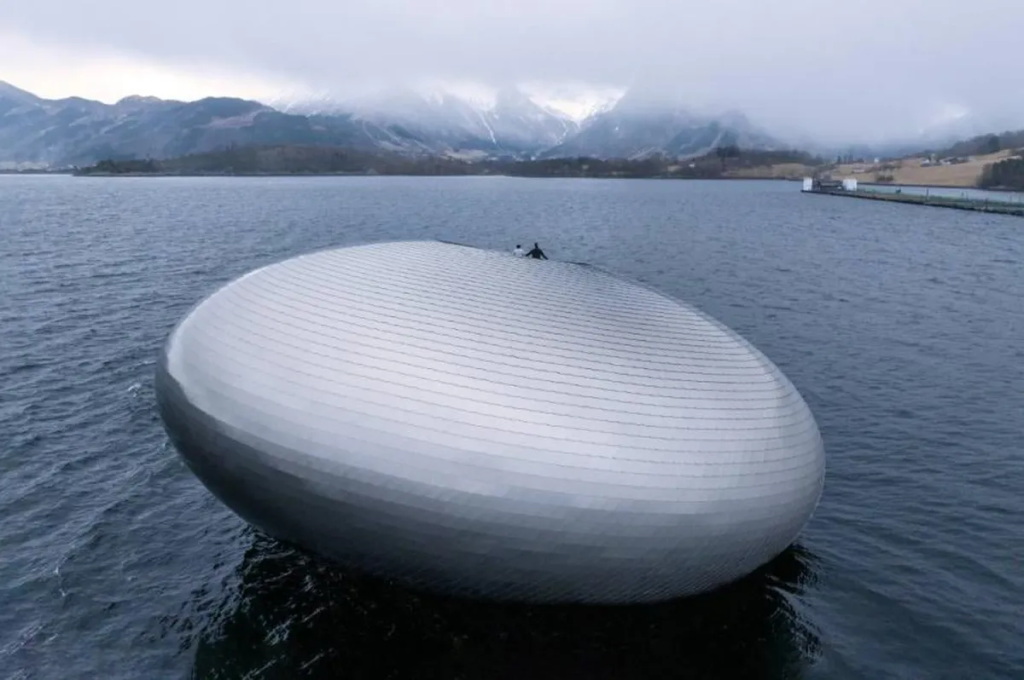 restaurante flutuante Noruega