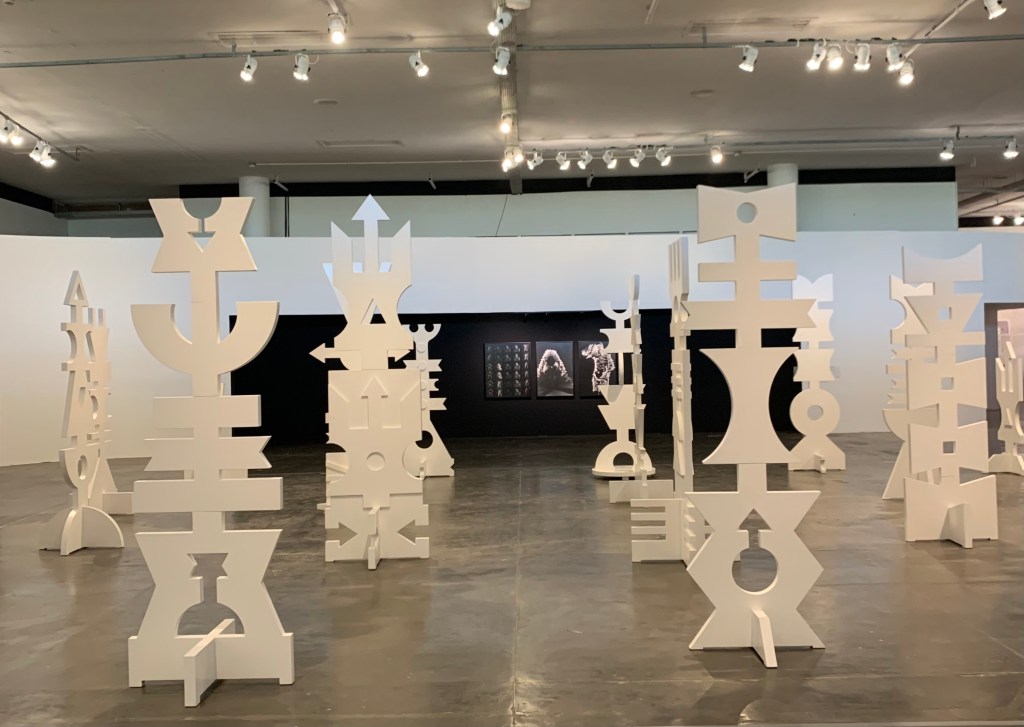 Rubem Valentim Rubem Valentim - 35 Bienal de São Paulo