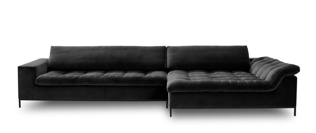 Sofá CINE Preto Decameron celebra seus 30 anos com o showroom “Back to Black 30+1”