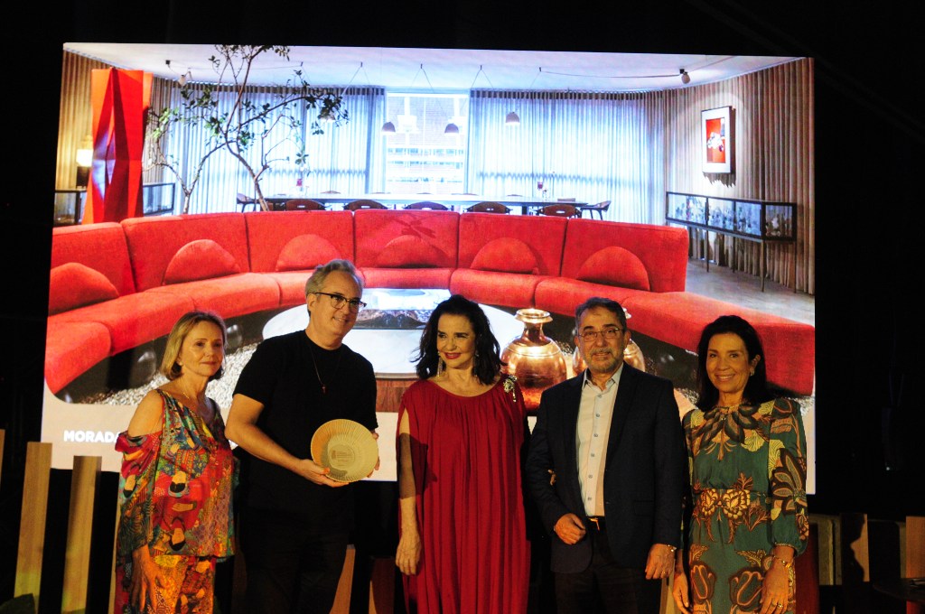 Sheila Podestá, Hélio Albuquerque, Moema Leão, Guilherme Machado e Eliane Martins. Foto 7_Carlos VieiraCBDA Press Prêmio CASACOR Brasília / Correio Braziliense