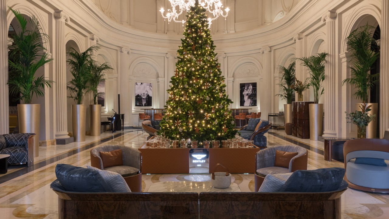 Anantara Palazzo Naiadi e Bentley lançam colaboração de Natal em Roma